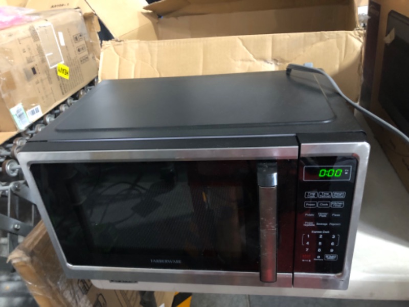 Photo 2 of *PARTS ONLY* *SEE NOTES* Farberware Countertop Microwave Oven 1.1 Cu. Ft. 1000-Watts 