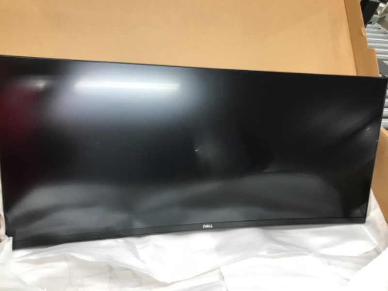 Photo 2 of Dell 34 Inch Ultrawide , WQHD (Wide Quad High Definition), Curved USB-C Monitor (P3421W), 3440 x 1440 at 60Hz, 3800R Curvature, 1.07 Billion Colors, Adjustable, Black