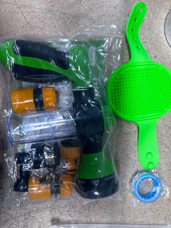 Photo 2 of Pup Jet Dog Wash Hose Nozzle Foam Sprayer Dog Horse Sprayer Wash Hose Attachment Soap Dispenser Bottle Nozzle Sprayer Washing Shower Pet Bathing Tool(green)