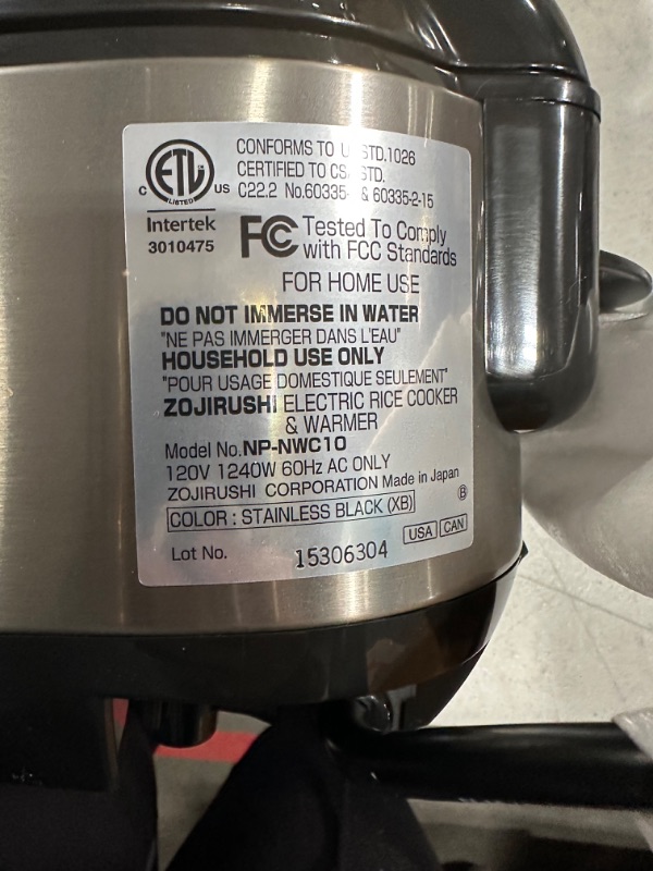 Photo 5 of * used * minor damage * see all images * 
Zojirushi NP-NWC10XB Pressure Induction Heating Rice Cooker & Warmer, 5.5 Cup