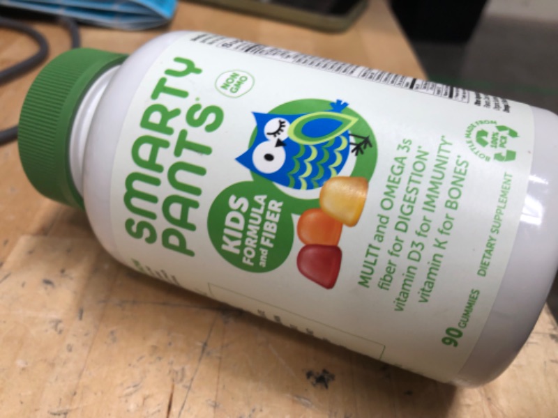 Photo 3 of **EXP DATE: 10/13/2023
SmartyPants Kids Formula & Fiber Daily Gummy Vitamins: Gluten Free, Multivitamin Omega 3 Fish Oil (Dha/Epa), Fiber, Methyl B12, vitamin D3, Vitamin B6, 90 Count (22 Day Supply) - Packaging May Vary Kids Formula w/ Fiber 90 Count