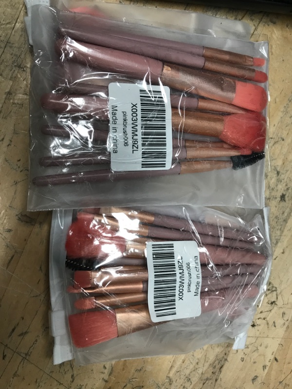 Photo 1 of 2 pack of mini makeup brushes 