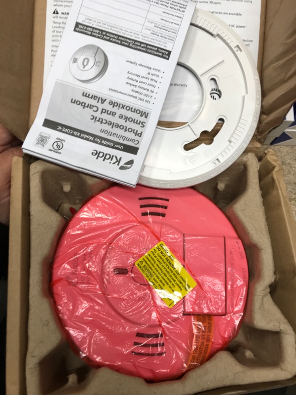 Photo 1 of Kidde Smoke & Carbon Monoxide Detector, Hardwired Interconnect, Combination Smoke & CO Alarm with Battery Backup, Voice Alerts 1 pack Detector