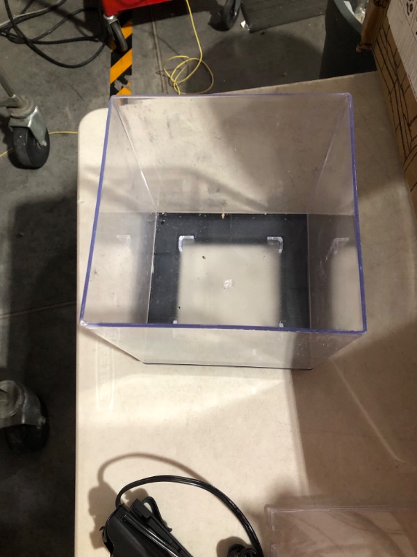 Photo 5 of *PARTS* *SEE NOTES* GloFish Aquarium Kit w/Hood, LED Lights and Whisper Filter 1.5-Gallon