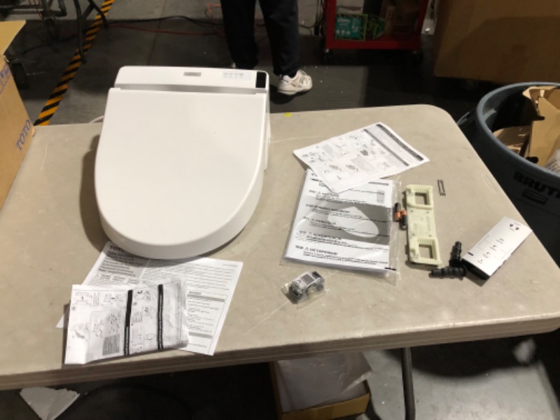 Photo 2 of ***USED - UNTESTED - SEE NOTES***
TOTO SW2043R#01 C200 Electronic Bidet Toilet Cleansing Water