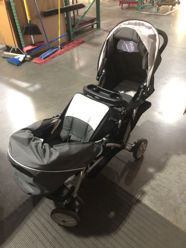 Photo 4 of ***USED AND DIRTY - SCRATCHED - SEE PICTURES***
Graco DuoGlider Double Stroller | Lightweight Double Stroller with Tandem Seating, Glacier