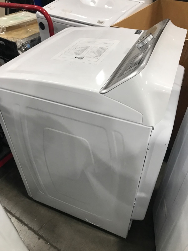 Photo 5 of Maytag SMART Capable 7.4-cu ft Smart Electric Dryer (White)
