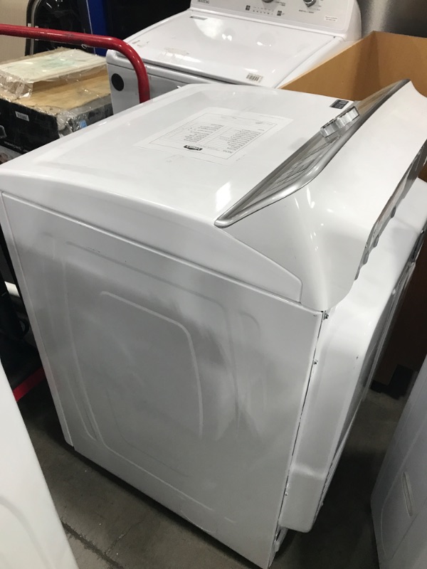 Photo 2 of Maytag SMART Capable 7.4-cu ft Smart Electric Dryer (White)
