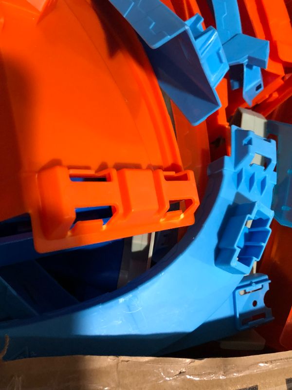 Photo 1 of ***MISSING PARTS - DAMAGED - FOR PARTS ONLY - NONREFUNDABLE***
Hot Wheels Massive Loop Mayhem Track Set with Huge 28-Inch Tall Track Loop