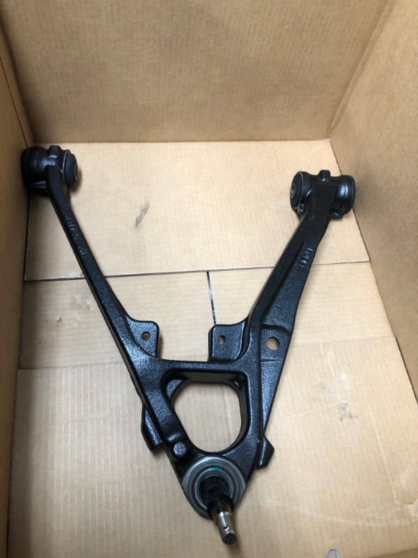 Photo 2 of MOOG CK620955 Control Arm and Ball Joint Assembly