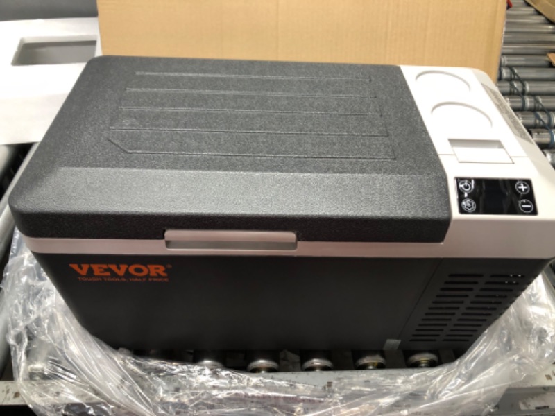 Photo 3 of VEVOR Car Refrigerator, 12 Volt Car Refrigerator Fridge, 21 QT/20 L Single Zone Portable Freezer, -4?-50? Adjustable Range, 12/24V DC and 100-240V AC Compressor Cooler for Outdoor, Camping, Travel, RV 21QT