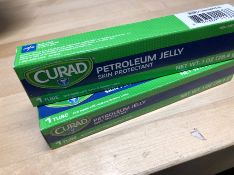 Photo 2 of * SET OF 2* Curad - CUR005331H CURAD Petroleum Jelly, Skin Protectant, 1oz Tube 1 Pack Skin Protectant EXP DEC 2023