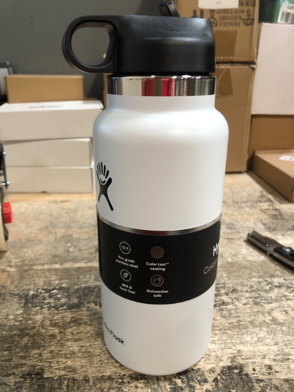 Photo 2 of Hydro Flask Wide Mouth Straw Lid 32 Oz White