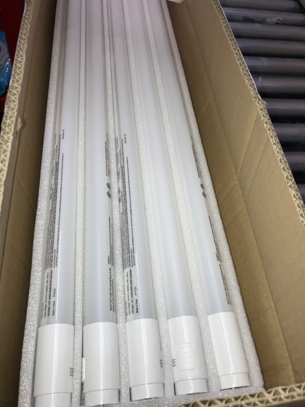 Photo 2 of 20 Pack 3CCT 4FT LED T8 Hybrid Type A+B Light Tube, 18W, 4000K/5000K/6500K Selectable, Plug & Play or Ballast Bypass, Single or Double End Powered, 2300lm, Frosted Cover, T8 T10 T12, 120-277V, UL, FCC