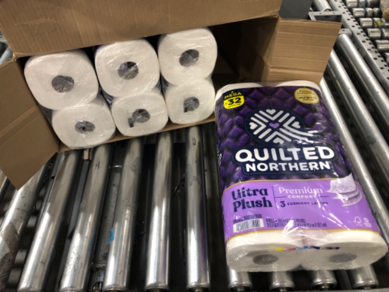 Photo 2 of **NOTES** QUILTED NORTHERN ULTRA PLUSH® TOILET PAPER, 8 MEGA ROLLS