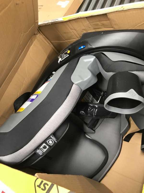 Photo 1 of ***PADDING MISSING***
Safety 1st Turn and Go 360 DLX Rotating All-in-One Car Seat, Provides 360° seat Rotation\