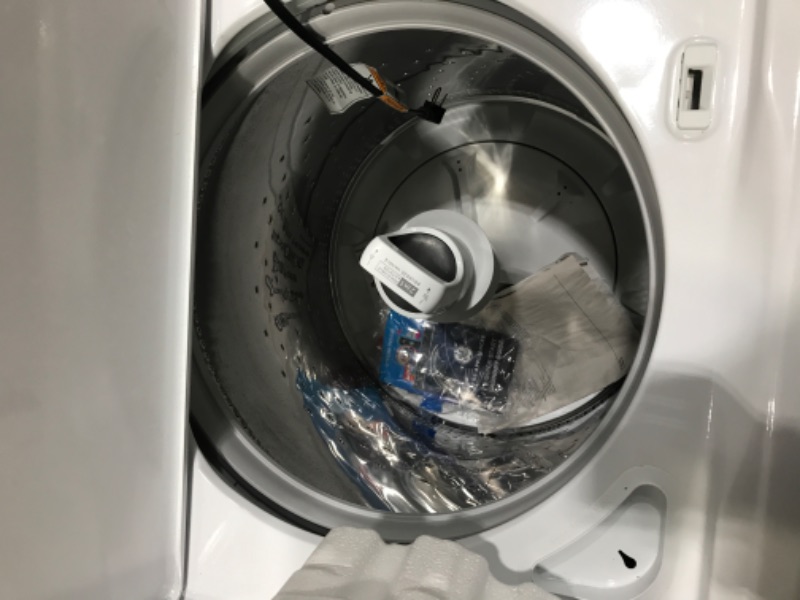 Photo 3 of Whirlpool 3.8-cu ft High Efficiency Impeller and Agitator Top-Load Washer (White)
