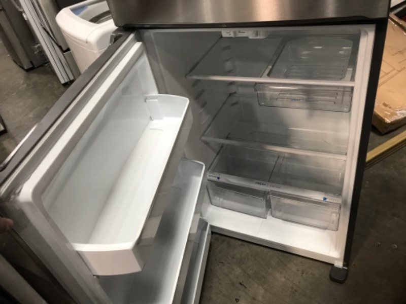 Photo 5 of Frigidaire Garage-Ready 18.3-cu ft Top-Freezer Refrigerator (Easycare Stainless Steel)
