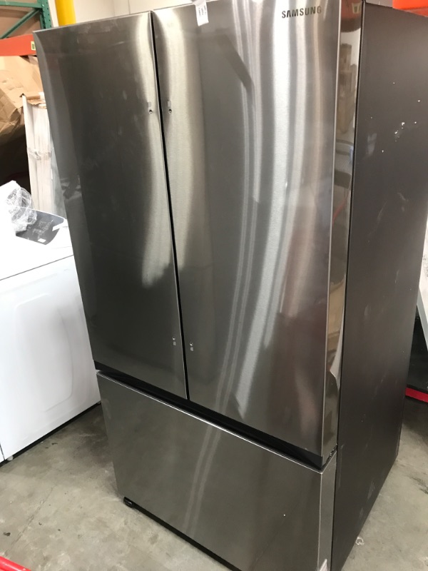 Photo 2 of Samsung Mega Capacity 31.5-cu ft Smart French Door Refrigerator with Dual Ice Maker (Fingerprint Resistant Stainless Steel) ENERGY STAR
