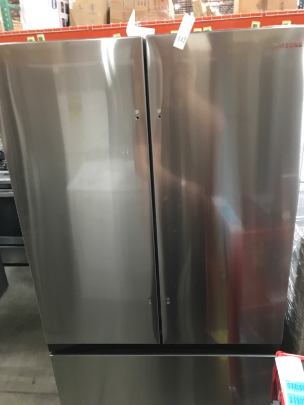 Photo 2 of Samsung Mega Capacity 31.5-cu ft Smart French Door Refrigerator with Dual Ice Maker (Fingerprint Resistant Stainless Steel) ENERGY STAR
