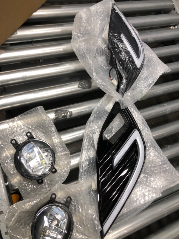 Photo 3 of LED & DRL Fog Lights Fit 2018 2019 2020 Toyota Camry SE & XSE 1 Pair w/Switch Wiring Harness LED&DRL