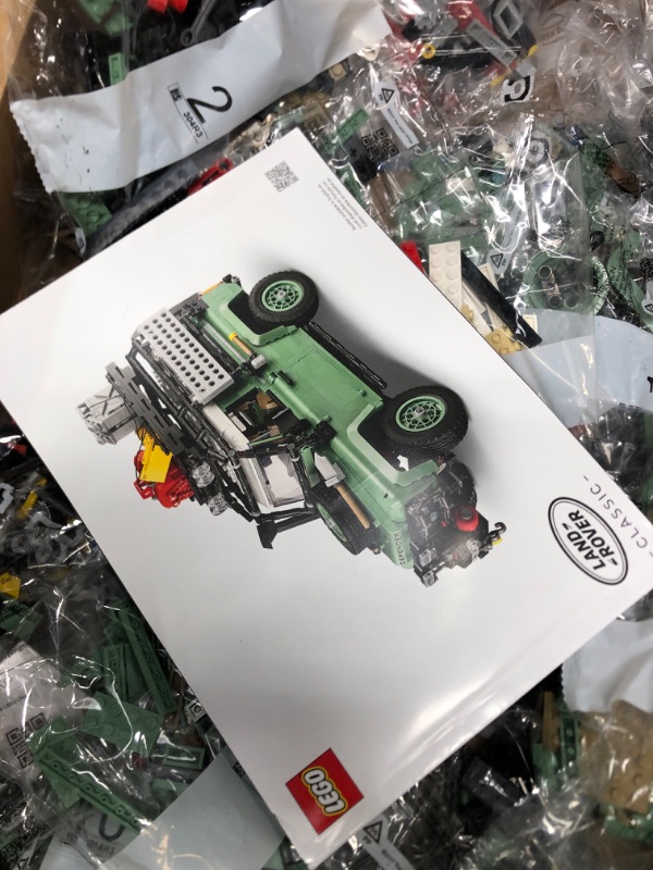 Photo 4 of LEGO Icons Land Rover Classic Defender 90 10317 Model Car Building Set for Adults and Classic Car Lovers, This Immersive Project Based on an Off-Road Icon Makes a Great Graduation Gift for Him or Her