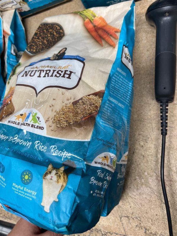 Photo 2 of ***TWO PACK /// BEST BY 3/10/25*** Rachael Ray Nutrish Premium Natural Dry Cat Food, Real Salmon & Brown Rice Recipe, 3 Pounds (Packaging May Vary) Dry Food Salmon & Brown Rice 3 Pound (Pack of 1)