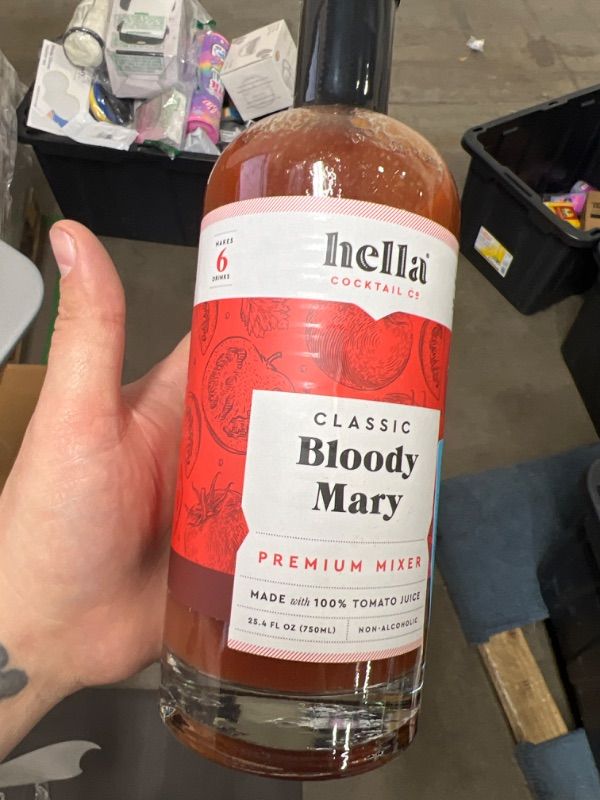 Photo 2 of ***BEST BY 12/15/23*** Hella Cocktail Co. | Bloody Mary Cocktail Mixer, 750 ml | All Natural Bloody Mary Mixer made with Real Horseradish and 100% Tomato Juice | Perfect for Holiday Cocktail Drinks Bloody Mary 25.40 Fl Oz (Pack of 1)