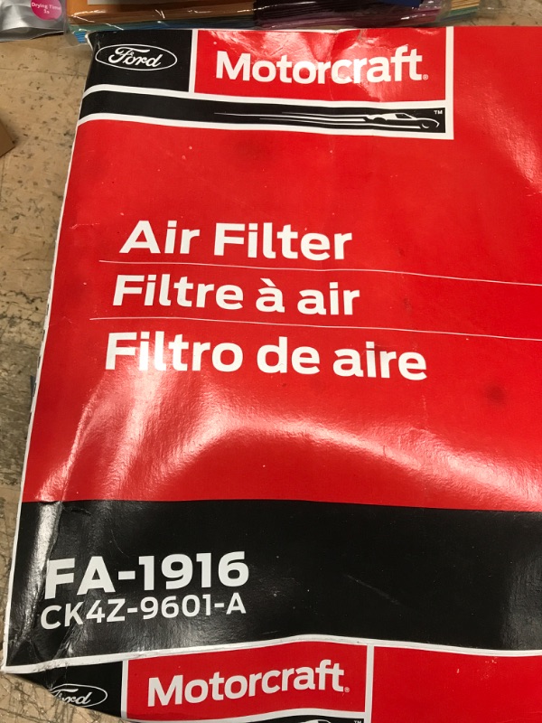 Photo 3 of Motorcraft - FA1916 Air Filter