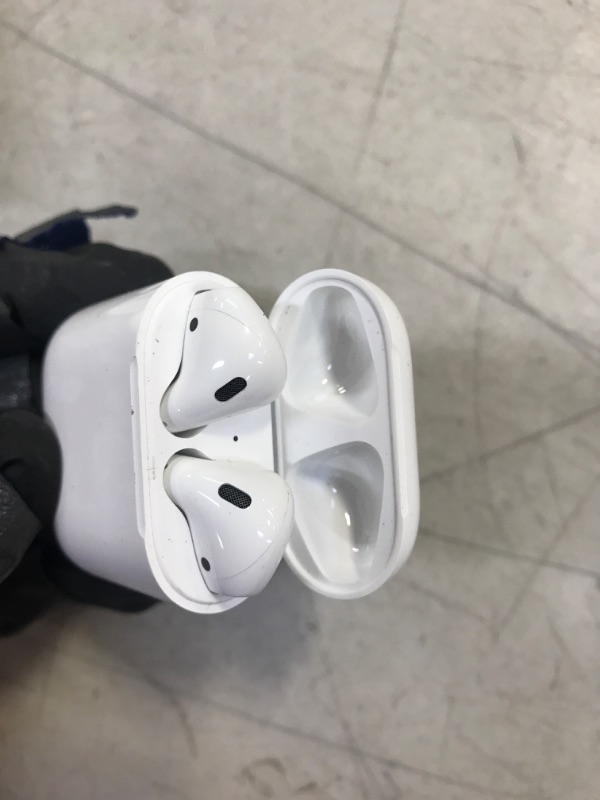 Photo 3 of Apple AirPods with Charging Case (Latest Model)