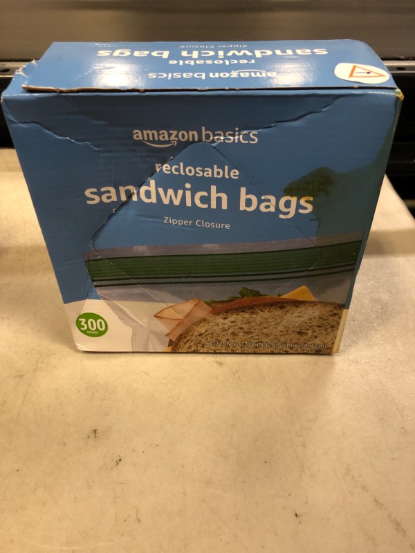 Photo 2 of Amazon Basics Sandwich Storage Bags, 300 Count (Previously Solimo)