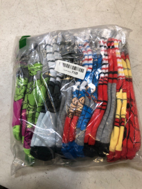 Photo 1 of 10 pairs marvel socks