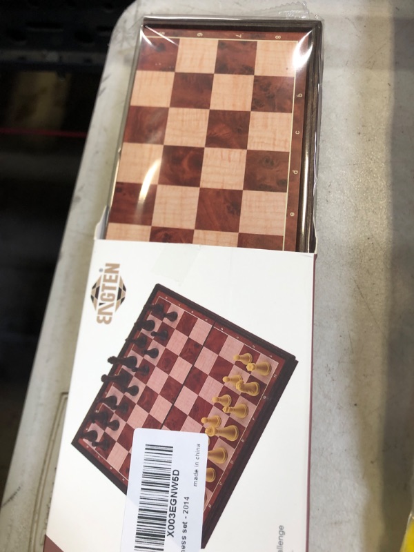 Photo 2 of chess magnetic game portable 