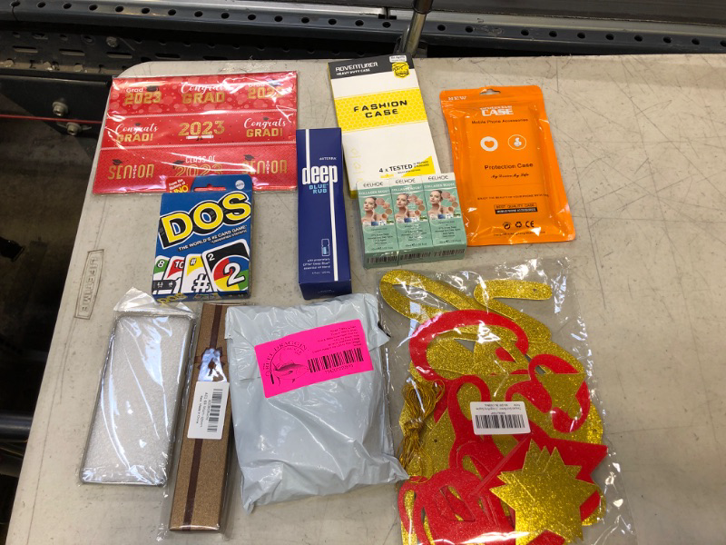 Photo 1 of assorted items