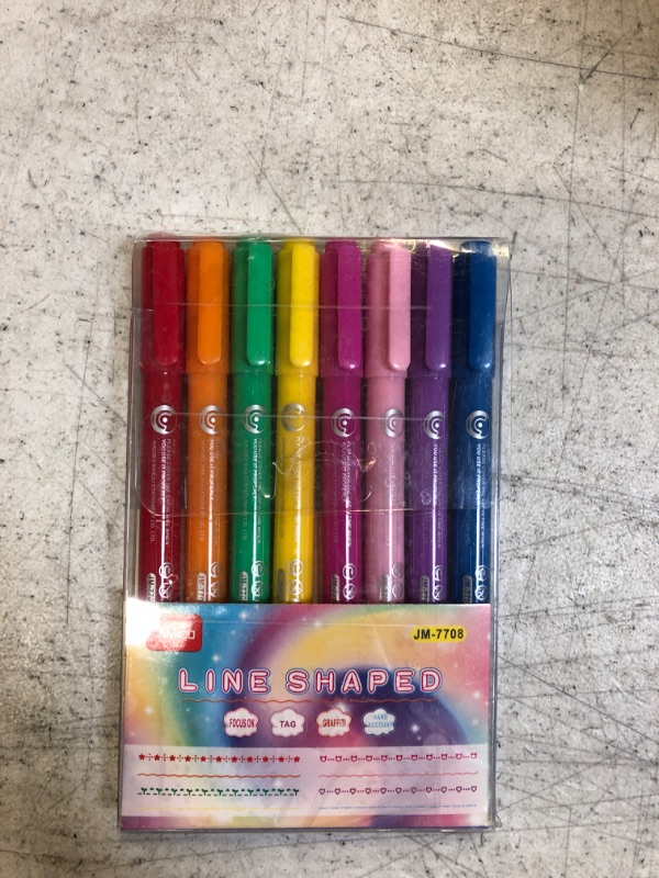 Photo 2 of ISAPIFRI 8 Pcs Curve Highlighter Pen Set, Dual Tip Curve Pens, Curved Highlighter Markers with 8 Colors and 6 Different Pattern Shapes, for Kids Teenagers Students Interesting Gift Idea