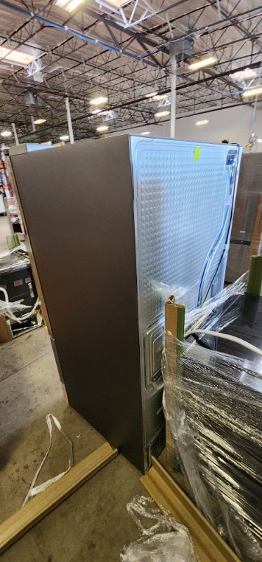 Photo 4 of Samsung - 27 cu. ft. Large Capacity 3-Door French Door Refrigerator with External Water & Ice Dispenser - Stainless Steel
