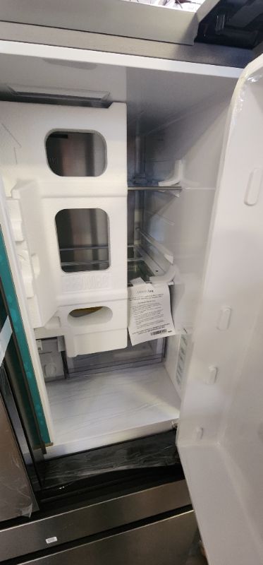 Photo 3 of Samsung Bespoke 28.8-cu ft 4-Door Smart French Door Refrigerator with Dual Ice Maker and Door within Door (Stainless Steel- All Panels) 
