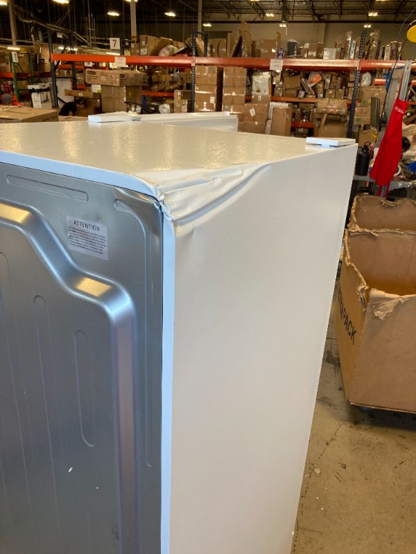 Photo 2 of 18 cu. ft. Top Freezer Refrigerator DOE in White
