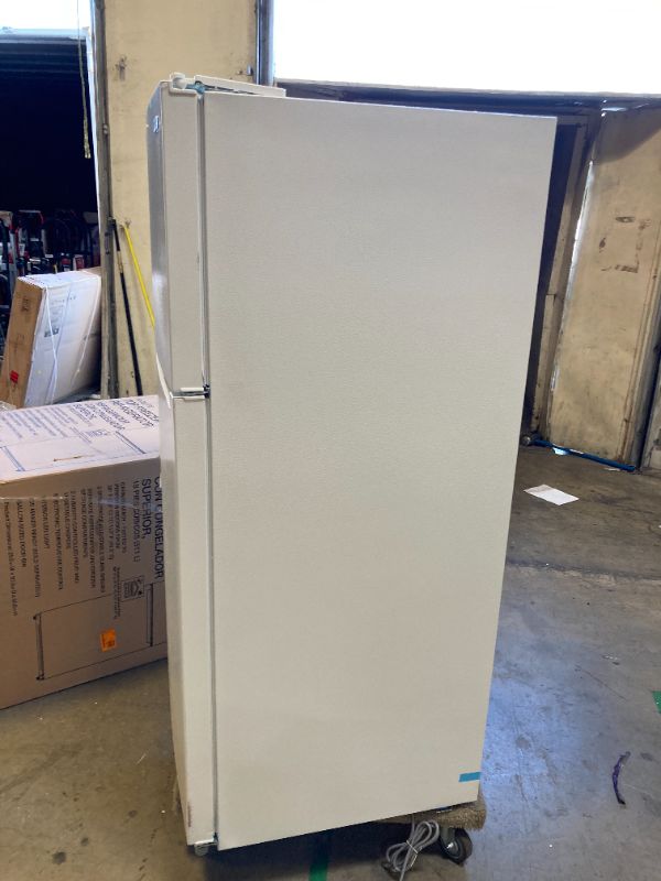 Photo 7 of 18 cu. ft. Top Freezer Refrigerator DOE in White
