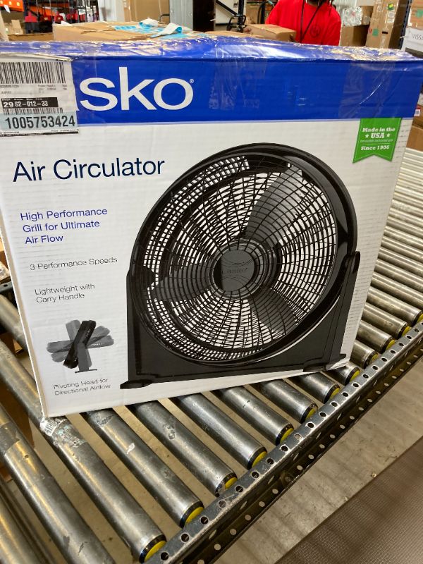 Photo 2 of 20 in. 3-Speed Air Circulator Floor Fan