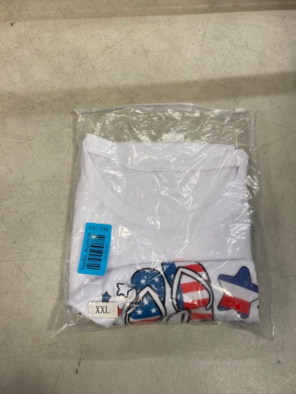 Photo 1 of American flag T shirt size xx large 