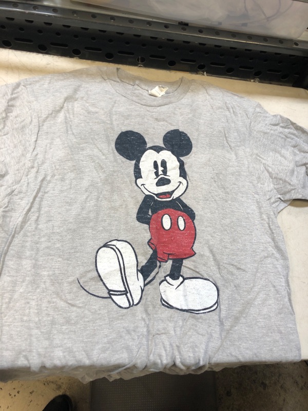 Photo 2 of Disney Men's Full Size Mickey Mouse Distressed Look T-Shirt xl 