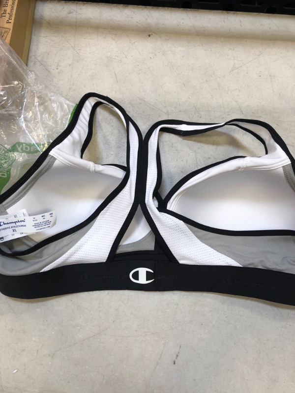 Photo 3 of Champion Women's Sports Bra, Curvy Bra, Moderate Support Bra, Low Cut Sports Bra for Women Size XL
