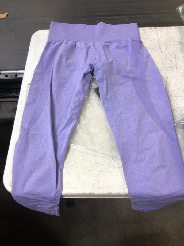 Photo 1 of WOMENS LEGGINGS LILAC LARGE 