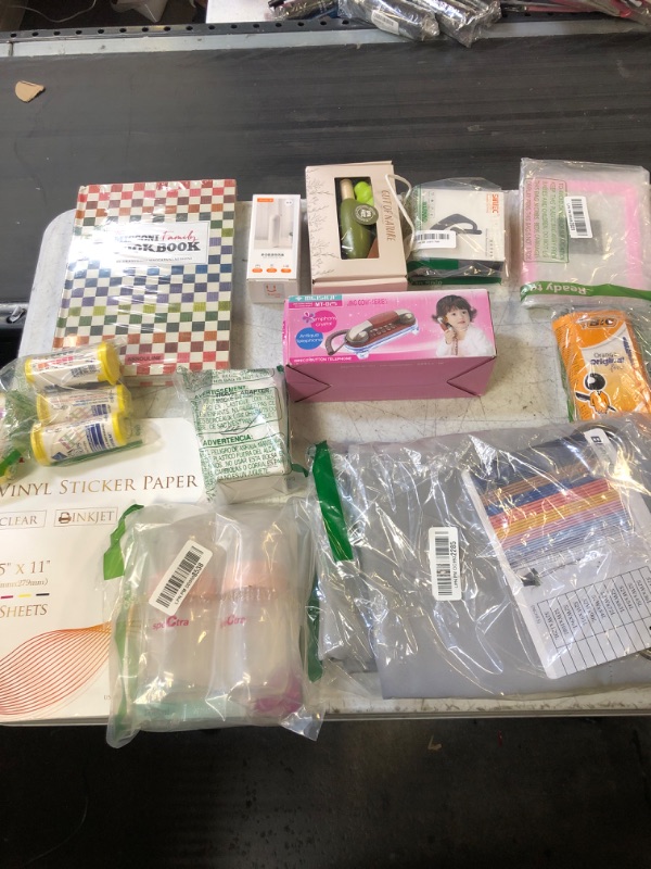 Photo 1 of 12 PCS MISC. ITEMS BAG LOT