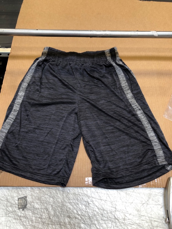 Photo 1 of Essential Elements : MEN Athletic Active Sports Gym Basketball Shorts with Pockets  size small 