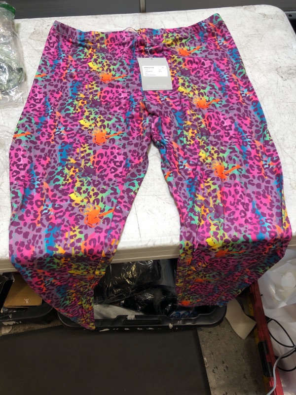 Photo 1 of 2XL - LEOPARD LEGGINGS 