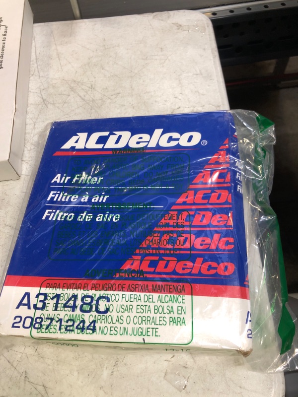 Photo 2 of ACDelco GM Original Equipment A3148C Air Filter