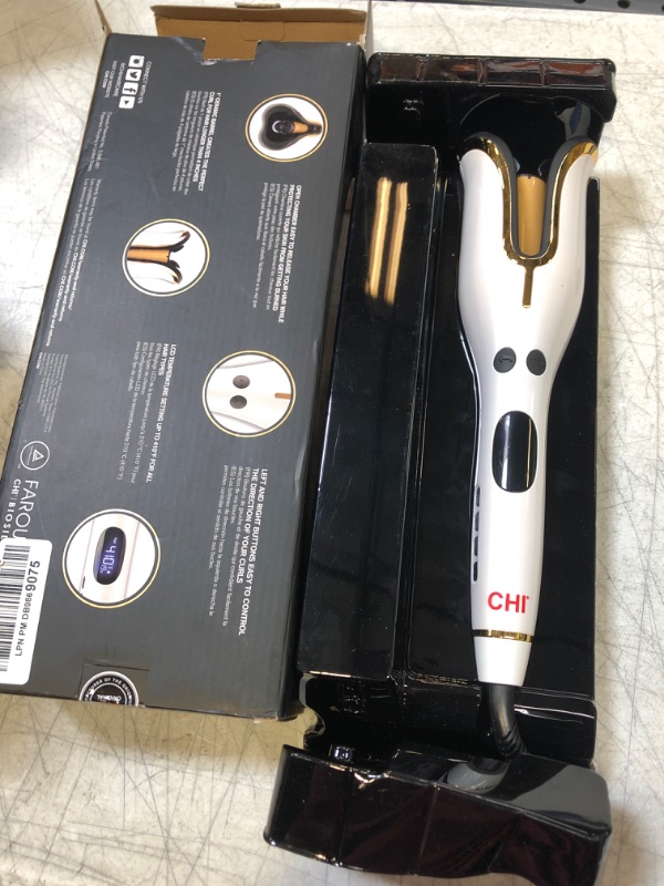 Photo 2 of CHI Spin N Curl Ceramic Rotating Curler 1, Multicolor