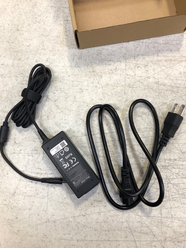 Photo 2 of 45W AC Adapter Laptop Charger for Dell Inspiron 11 13 14 17 15 3000 5000 7000 Series 3147 3148 3152 3451 3452 3458 3459 5458 5368 5378 5379 5559 5759 7352 7353 7347 7348 7368 7378 Power Supply Cord
